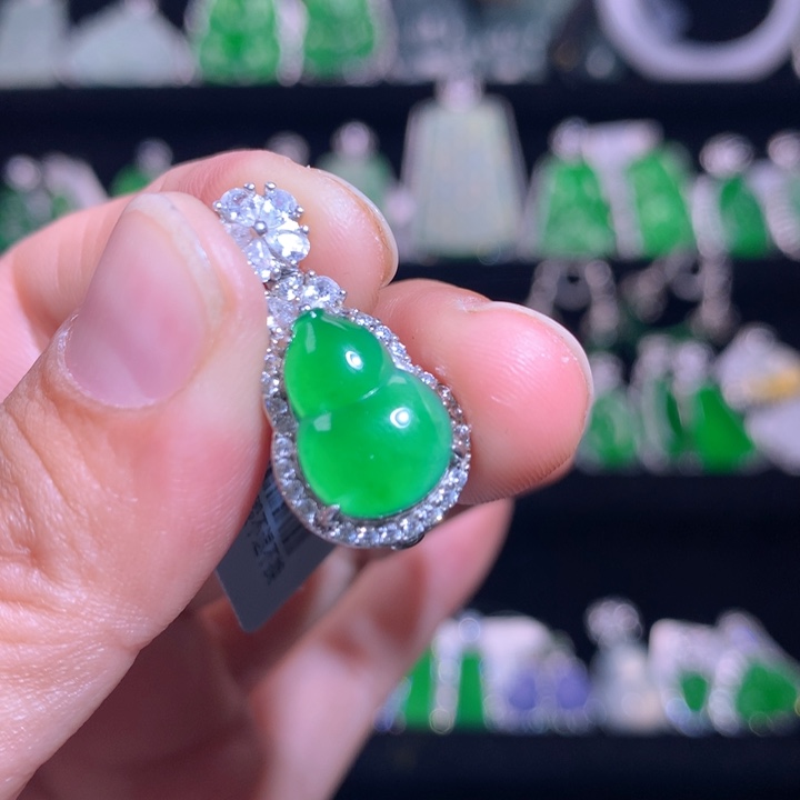 【闪购商品】银S925镶嵌挂件翡翠天然翡翠