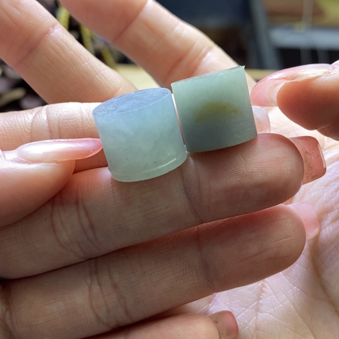 定制翡翠珠子未镶嵌黄*