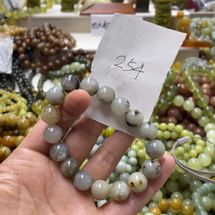 未镶嵌蛇纹石玉手链