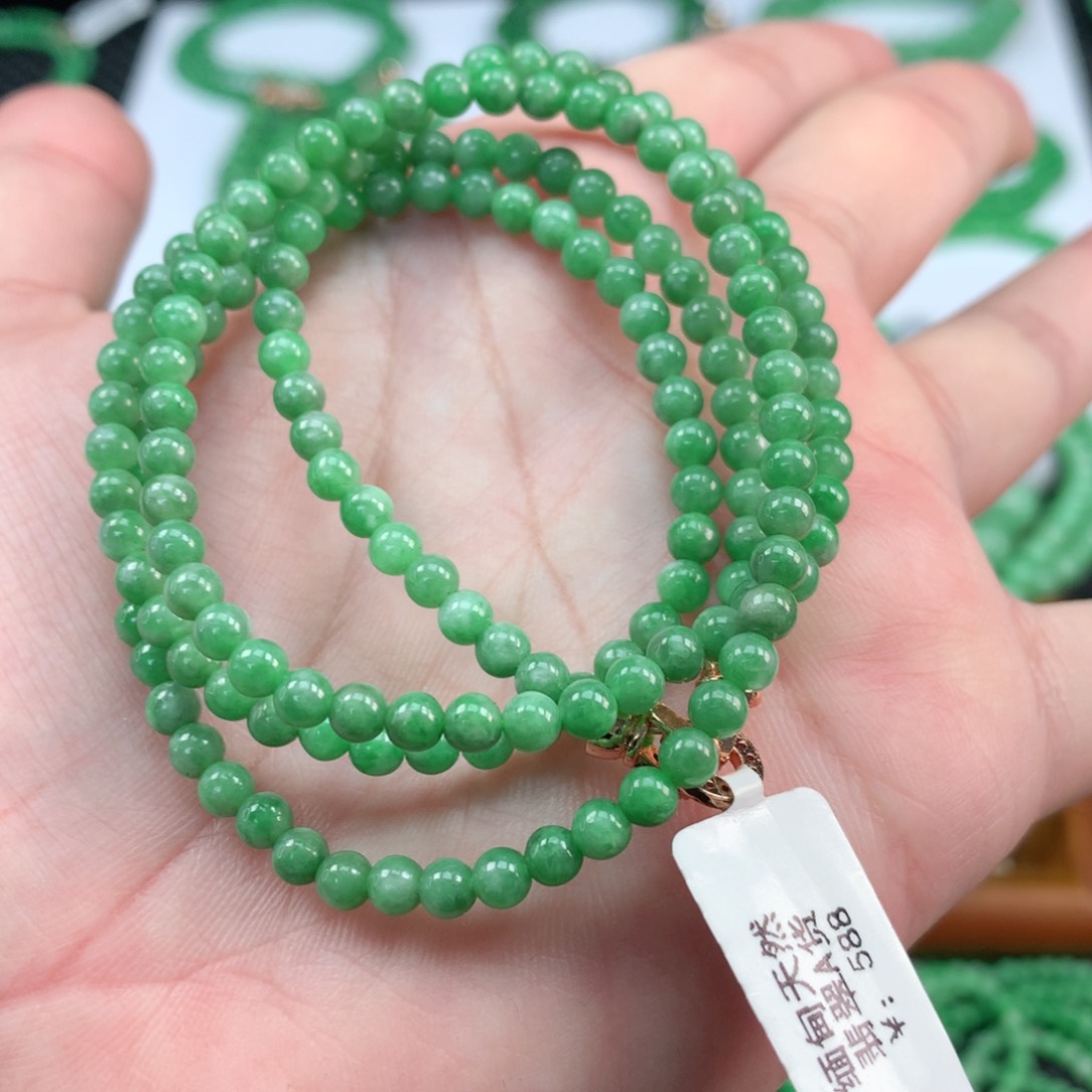 翡翠手链未镶嵌翡翠