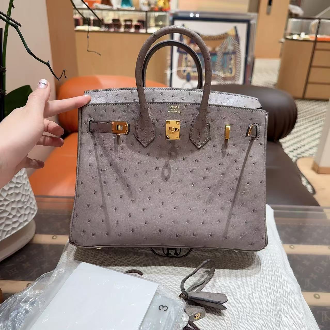 99新 Hermes/爱马仕 birkin25/鸵鸟皮/慕斯灰金扣/Z刻