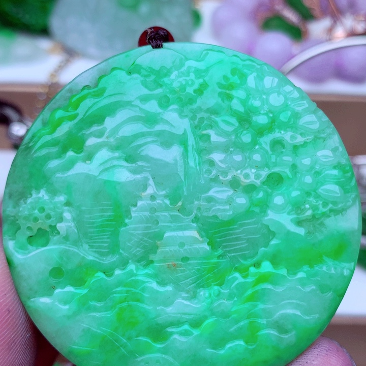 翡翠未镶嵌吊坠(不含链)