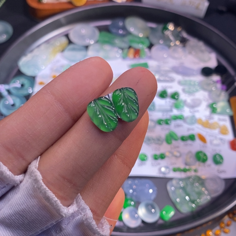 【闪购商品】翡翠挂件未镶嵌叶子