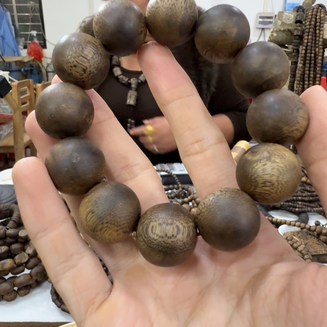 庄***庄线香奇楠沉香原木