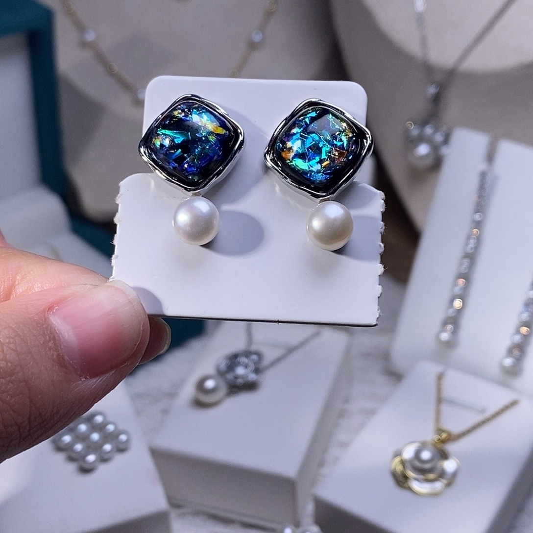 银S925镶嵌淡水珍珠耳饰