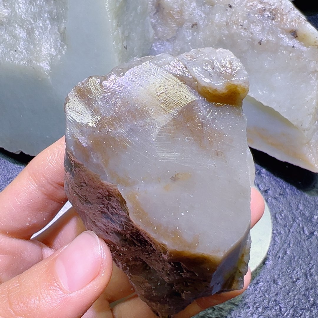 和田玉未镶嵌珠宝半成品