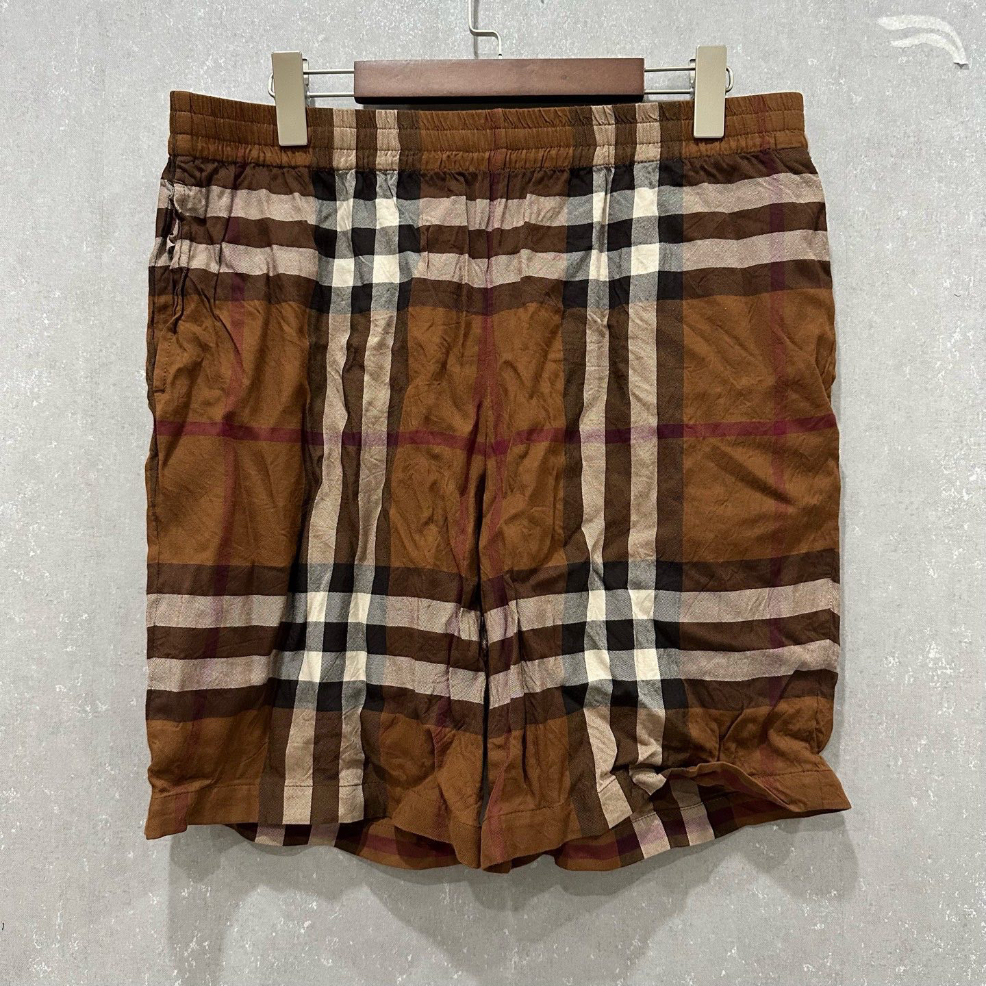 99新 BURBERRY/博柏利 拼色格纹满印直筒休闲短裤 L码 005023