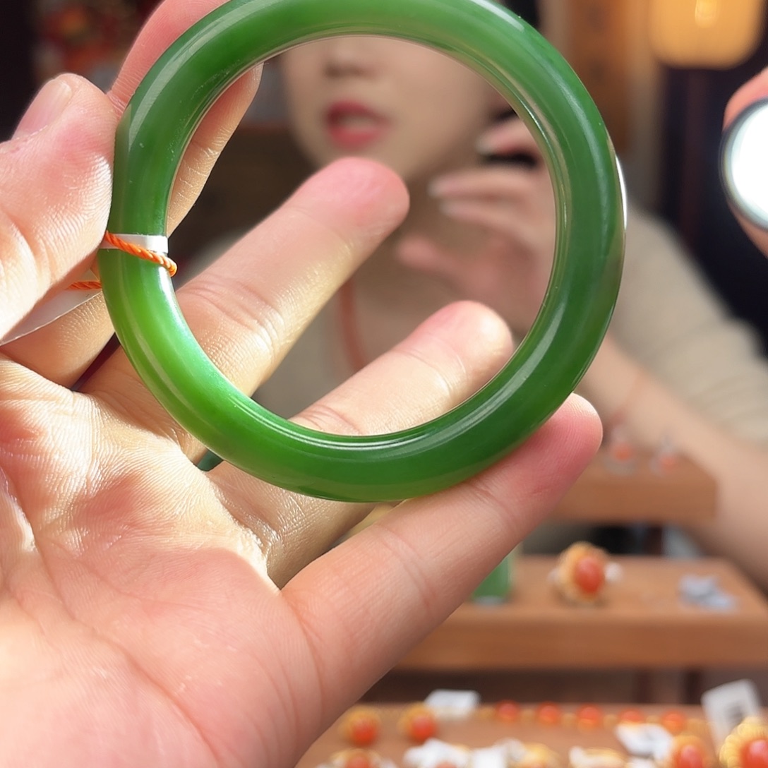 和田玉挂件未镶嵌ee3碧玉手镯53.7mm