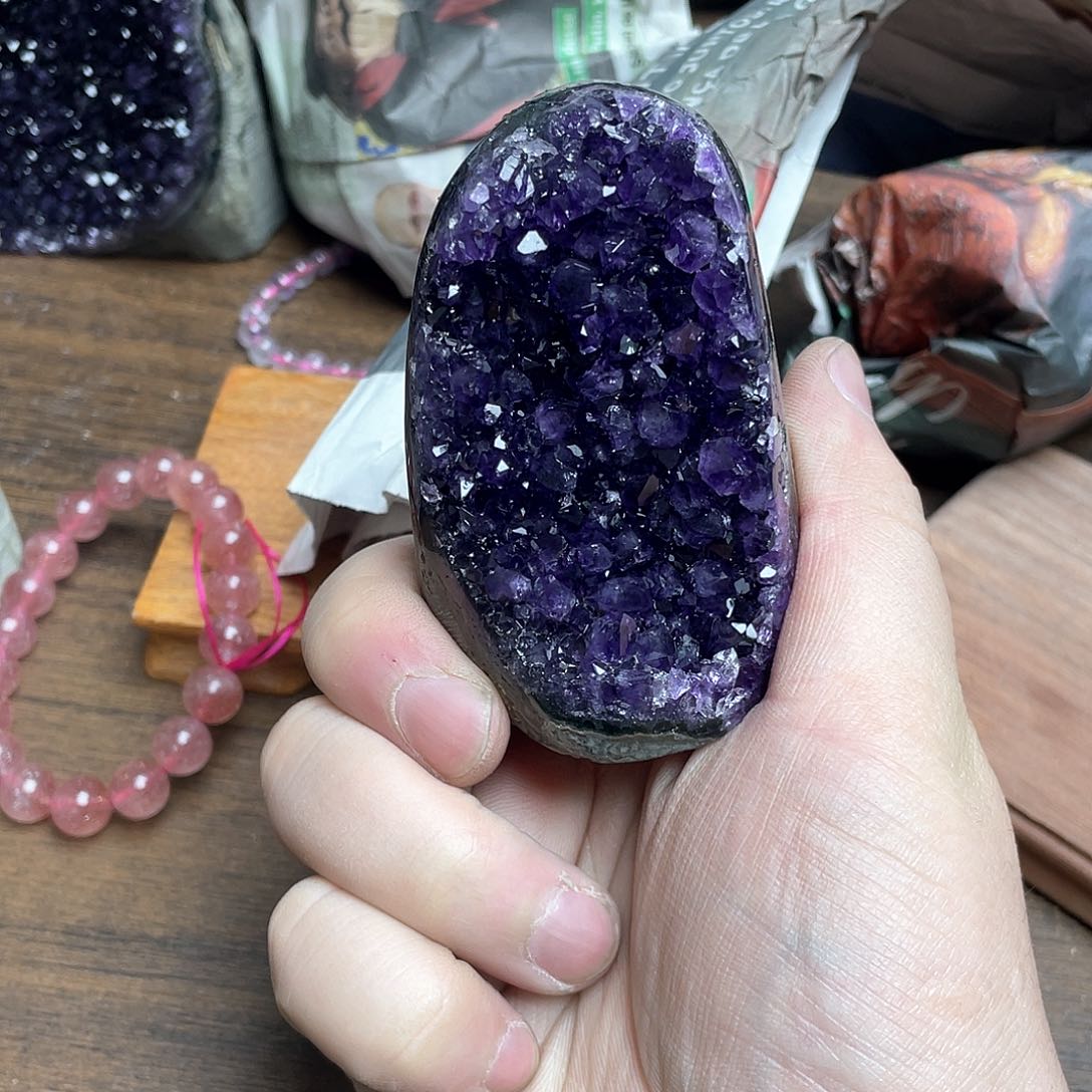 紫晶大型摆件（非配饰）未镶嵌