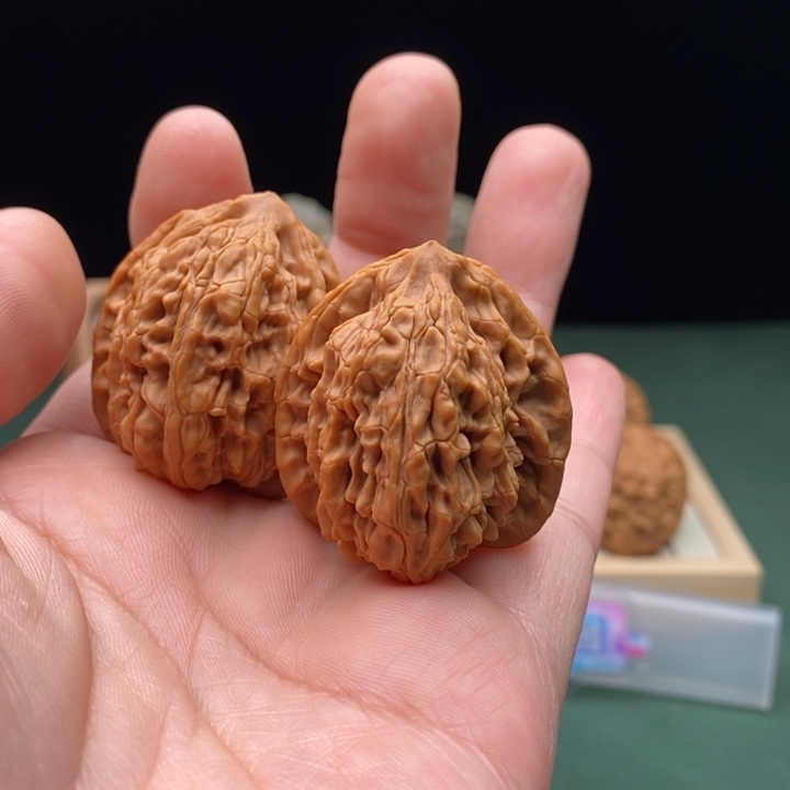 文玩核桃把件36尺全品九仙庙四眼虎头