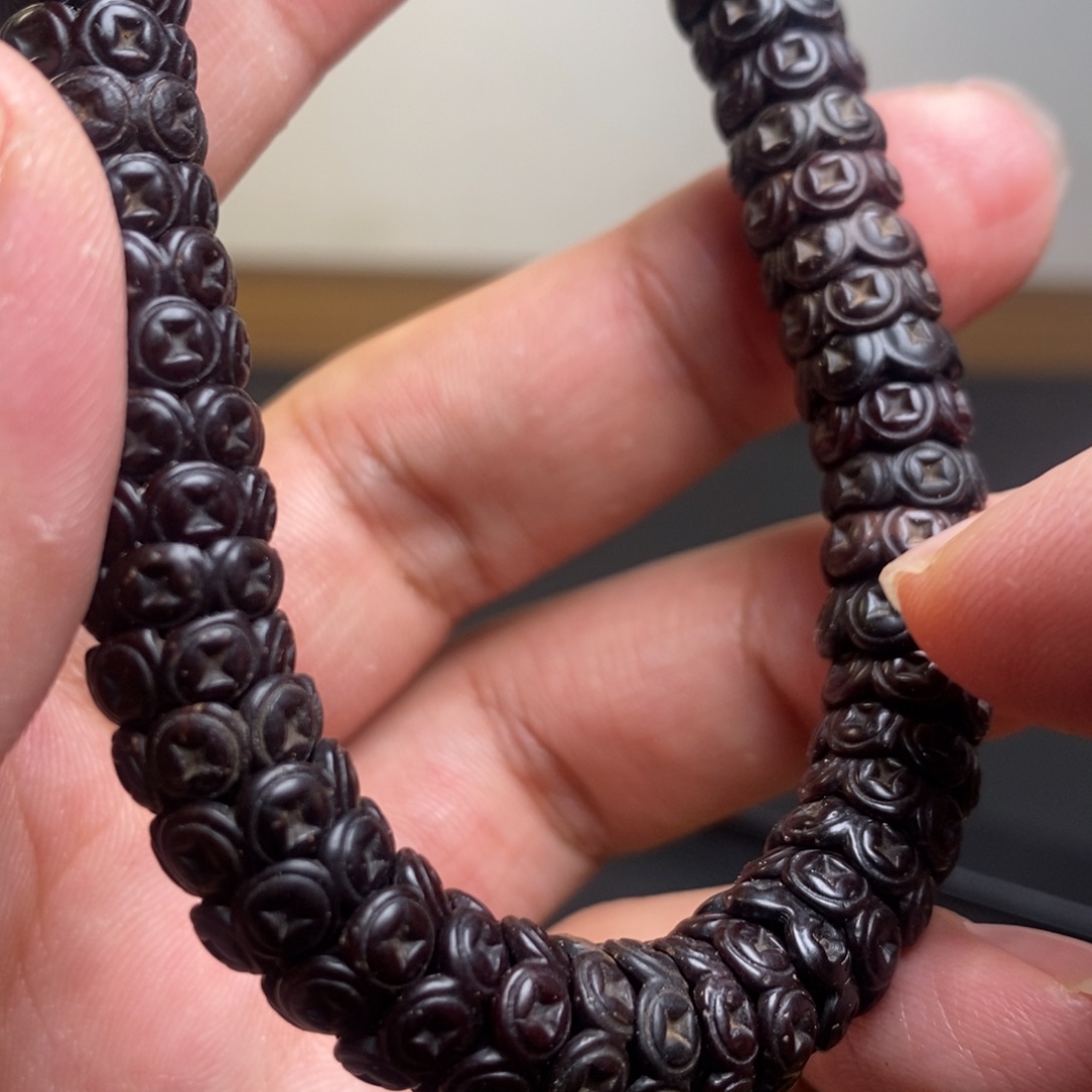 猴头核桃吊坠紫金鼠