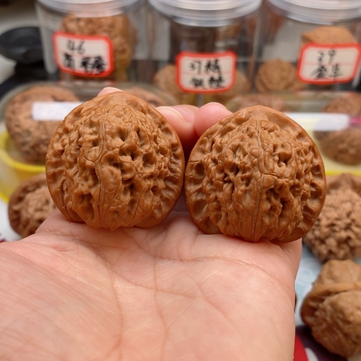 文玩核桃吊坠38水龙