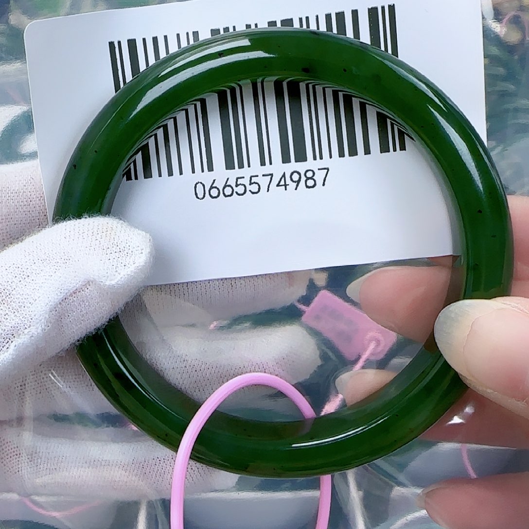 和田玉（碧玉）手镯未镶嵌61.5