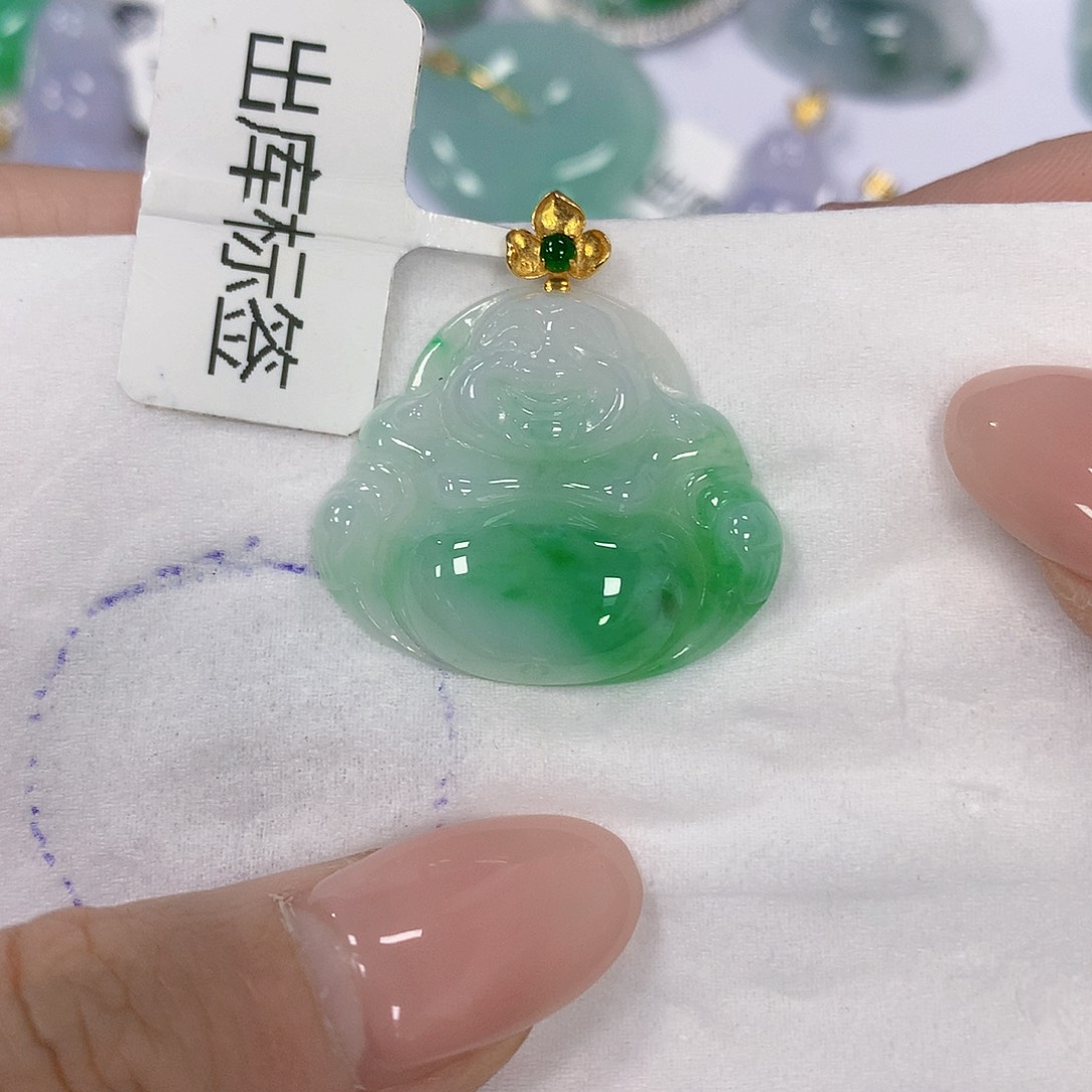 翡翠18K金镶嵌颈饰天然翡翠a货 百元以上9米证书费自理