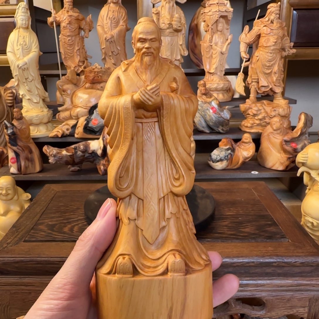 崖柏小木匠艺雕一物一拍