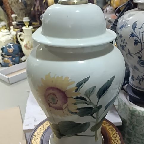 摆件瑕。。。。。。。。。。。。。。。。