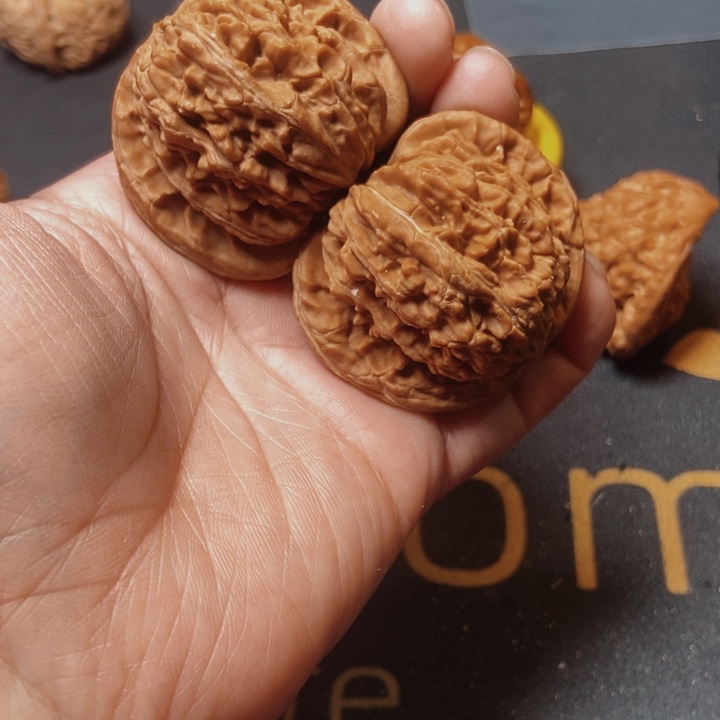 文玩核桃吊坠文玩111