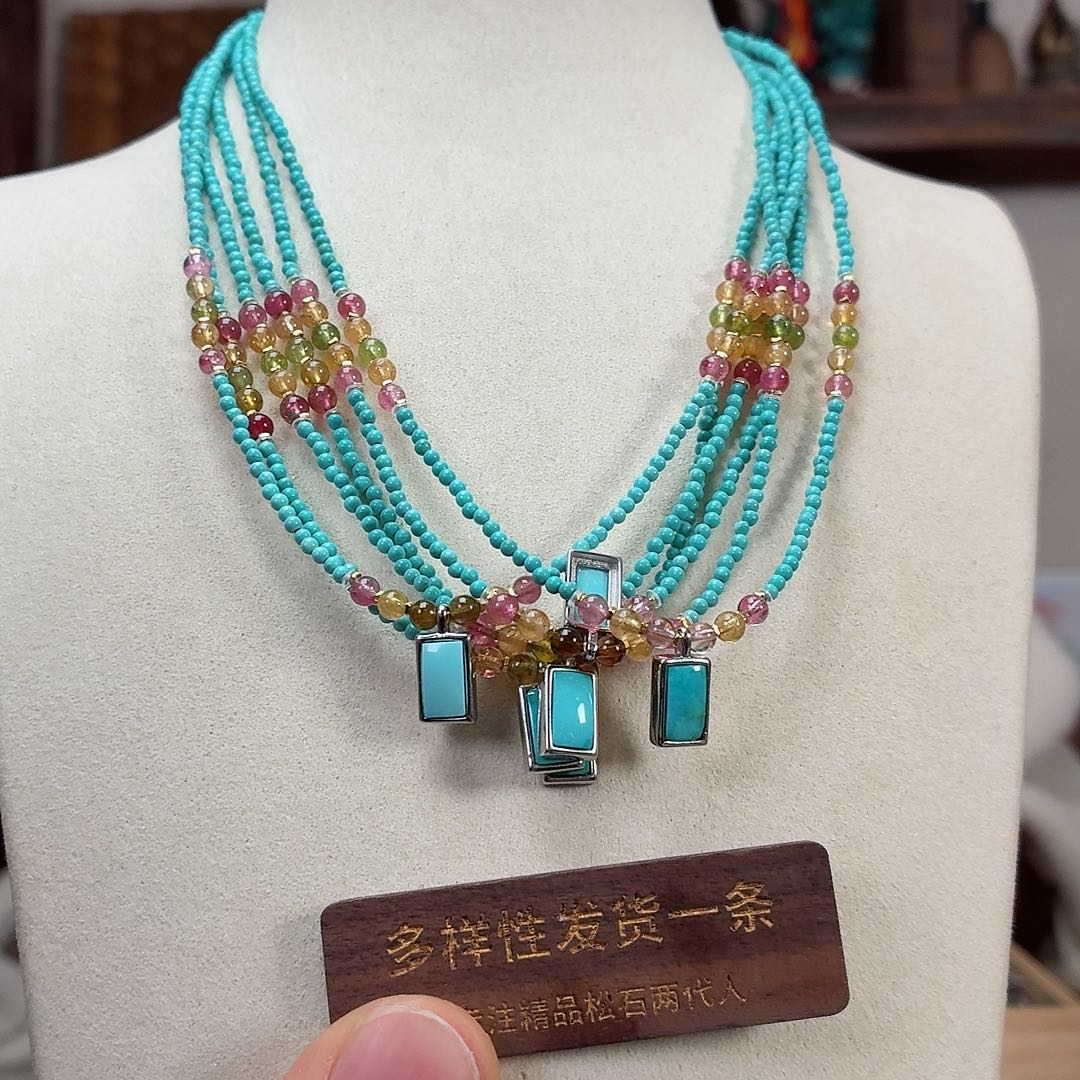 未镶嵌绿松石珠宝奇石