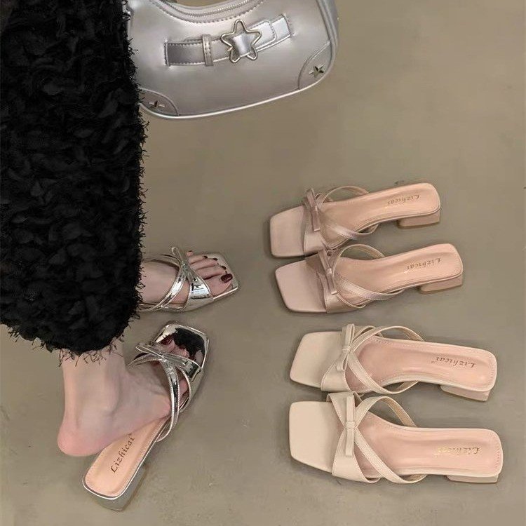 配裙子温柔仙女风拖鞋女夏季外穿款法式晚晚气质度假粗跟方头凉鞋