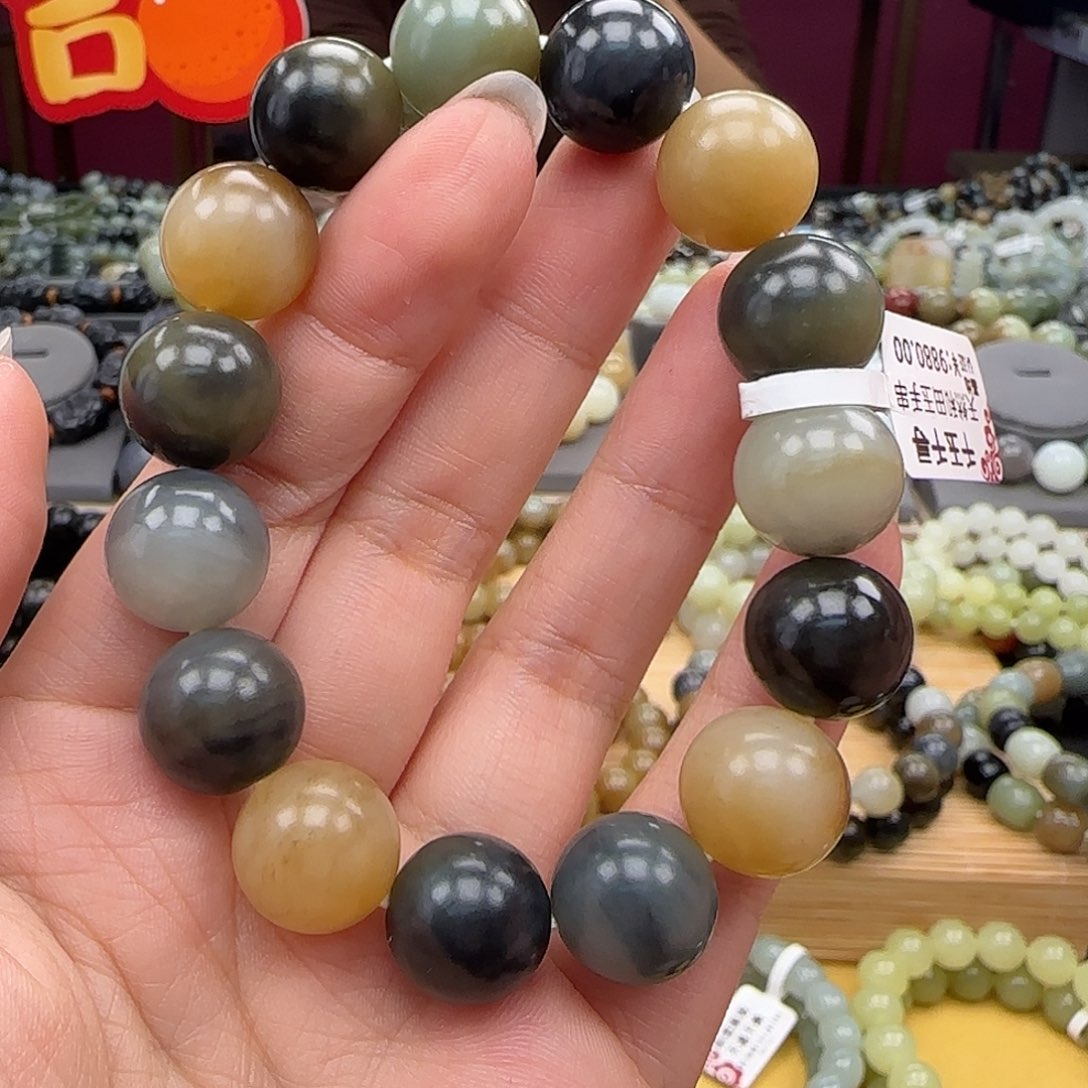 和田玉手链未镶嵌