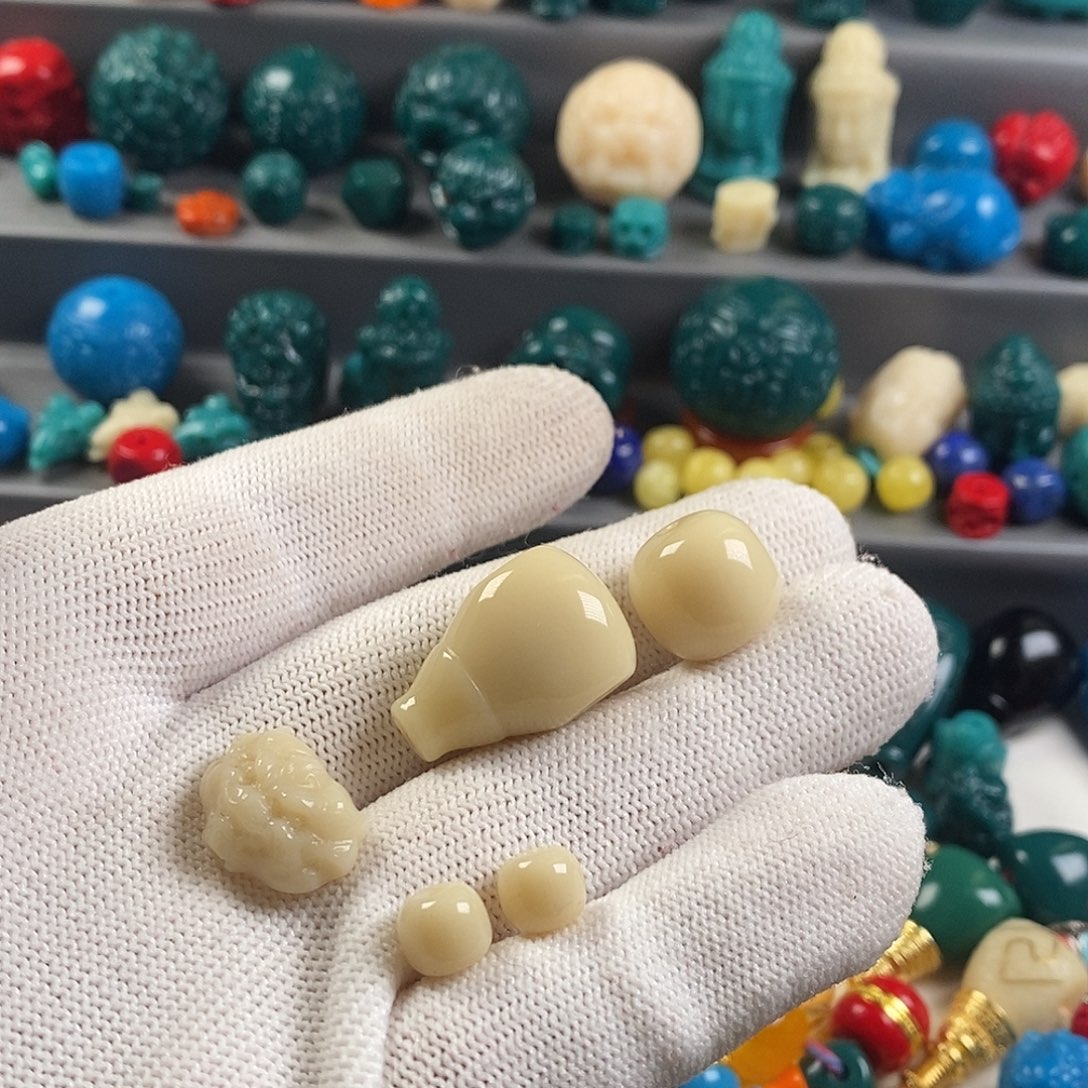 极***、颈饰琉璃尺寸14顶三通15背云面宽17左右弟子珠7左右