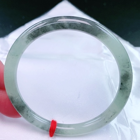 翡翠手镯（圆镯）未镶嵌9号