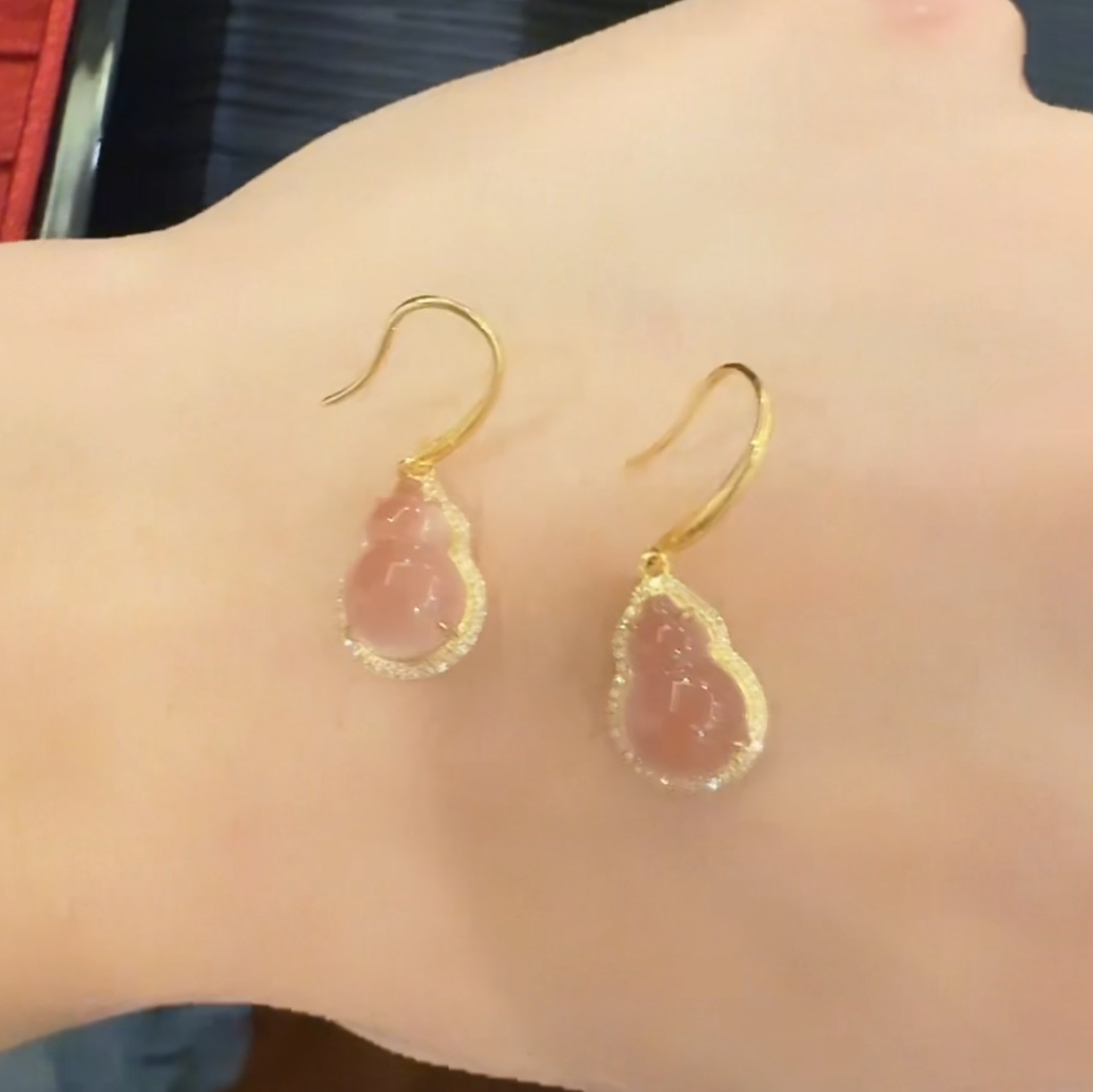 壹屿珠宝  102796  南红玛瑙传世级吊坠