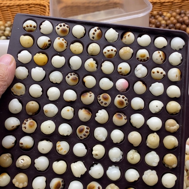 吊坠白玉菩提瑕疵12猫爪100颗