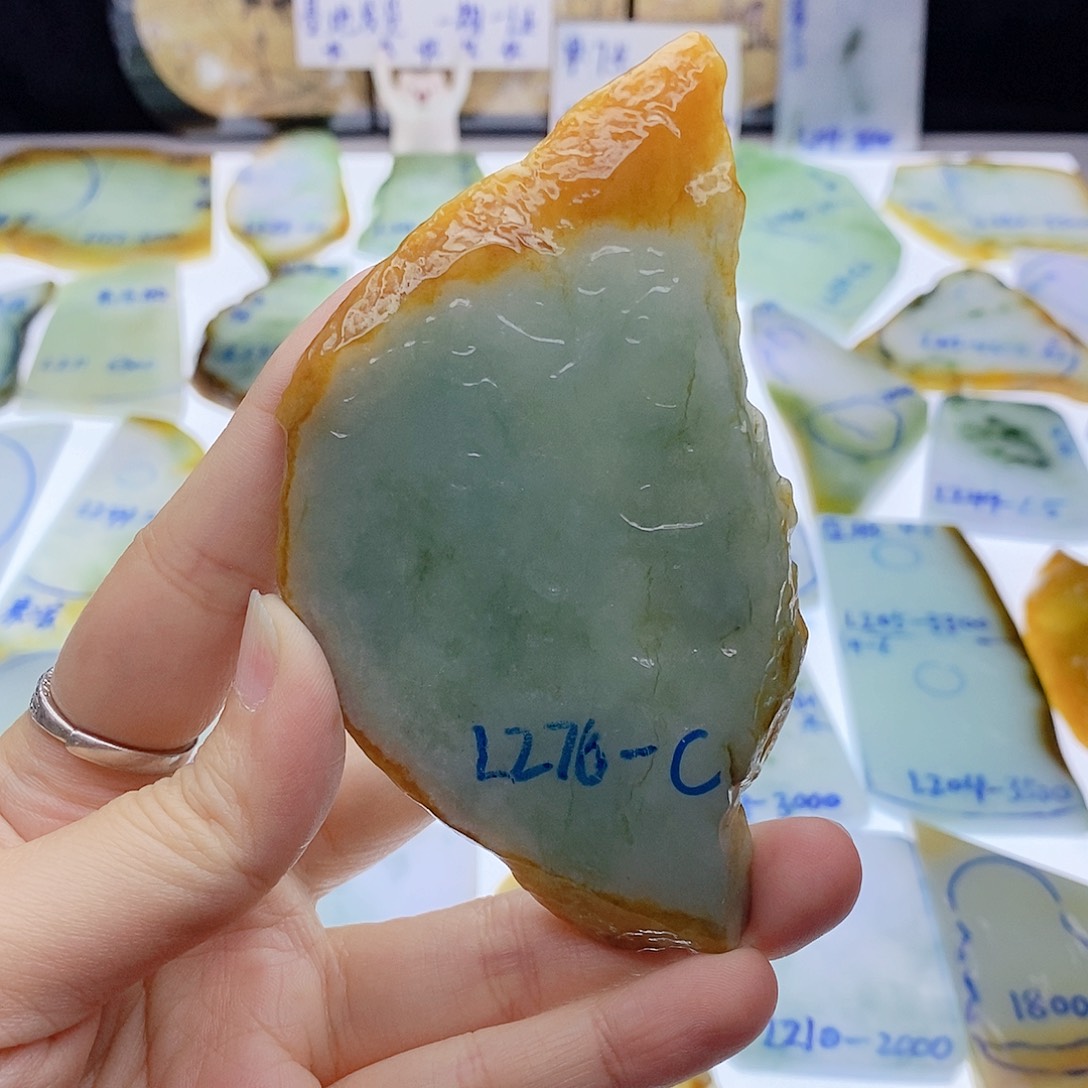 未镶嵌定制翡翠如**遇翡翠