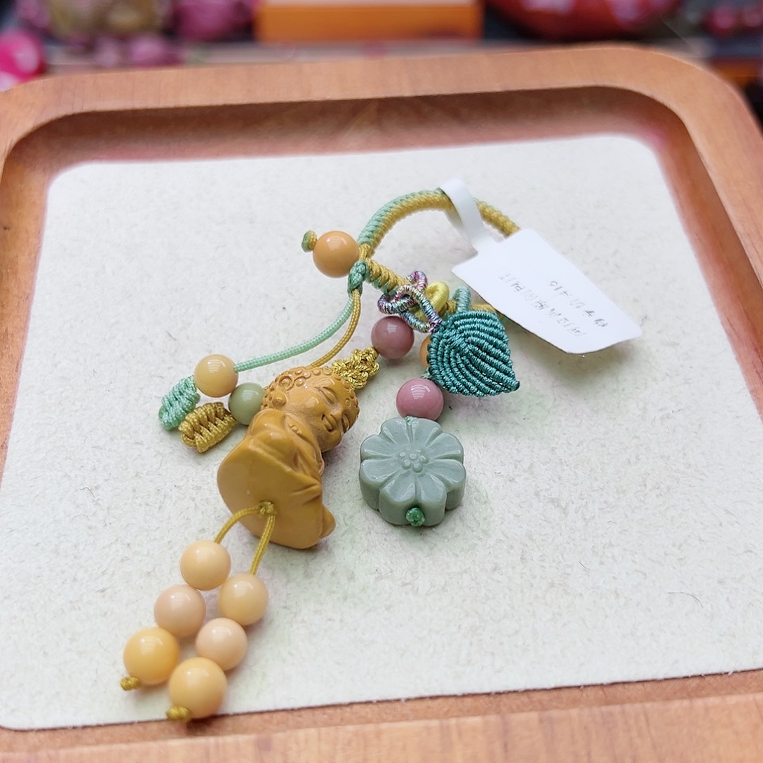 石英质玉阿拉善玛瑙定制未镶嵌