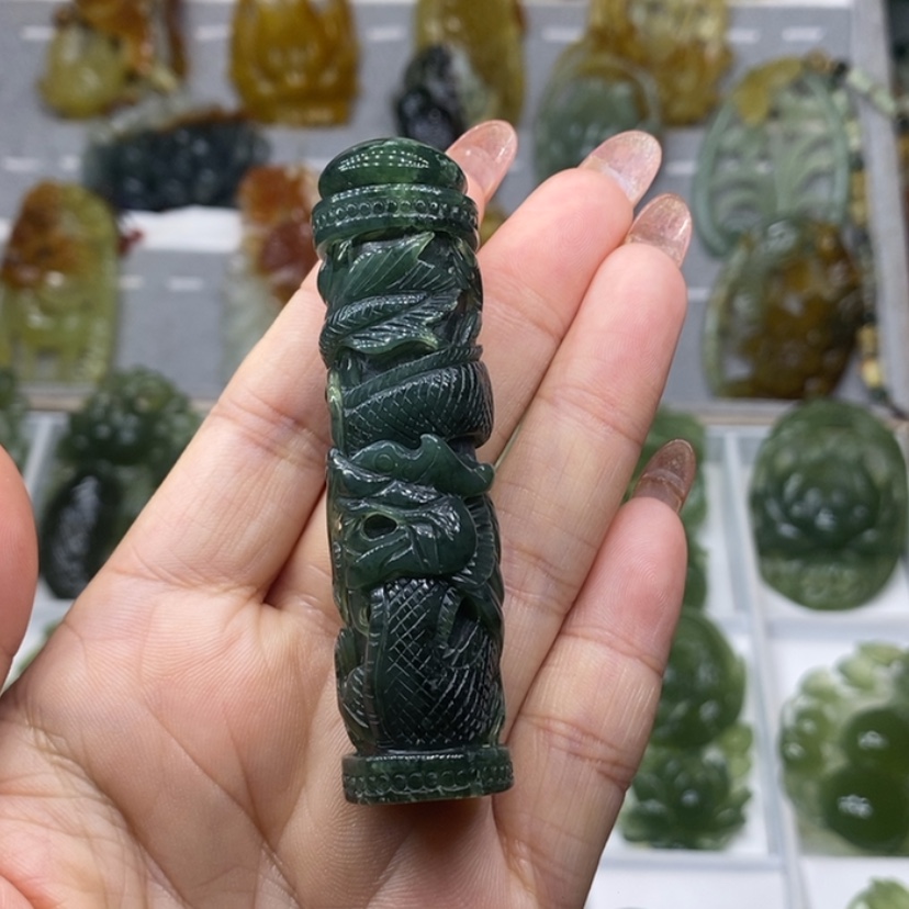 【闪购商品】蛇纹石玉颈饰未镶嵌