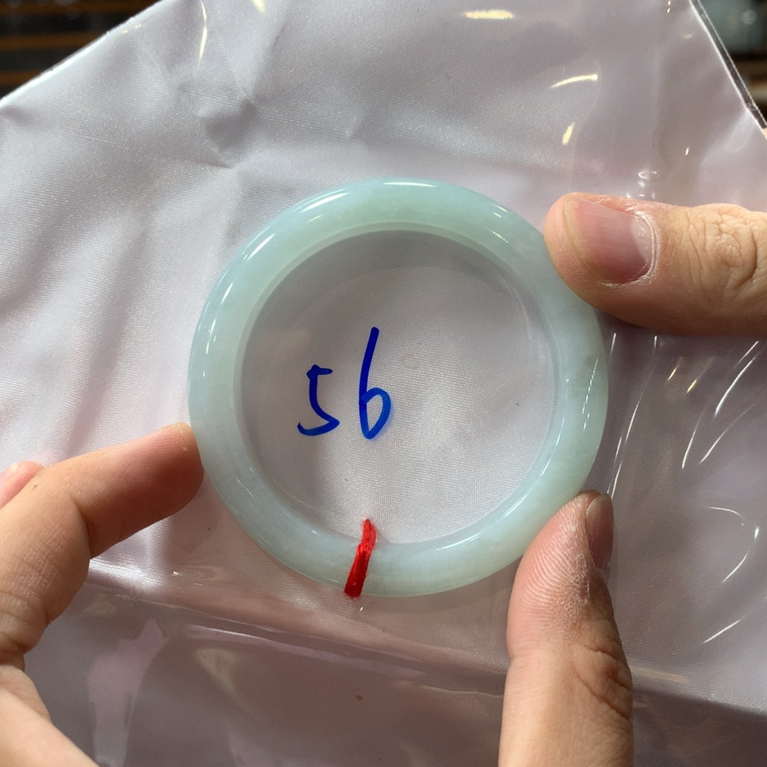 翡翠未镶嵌手镯买断