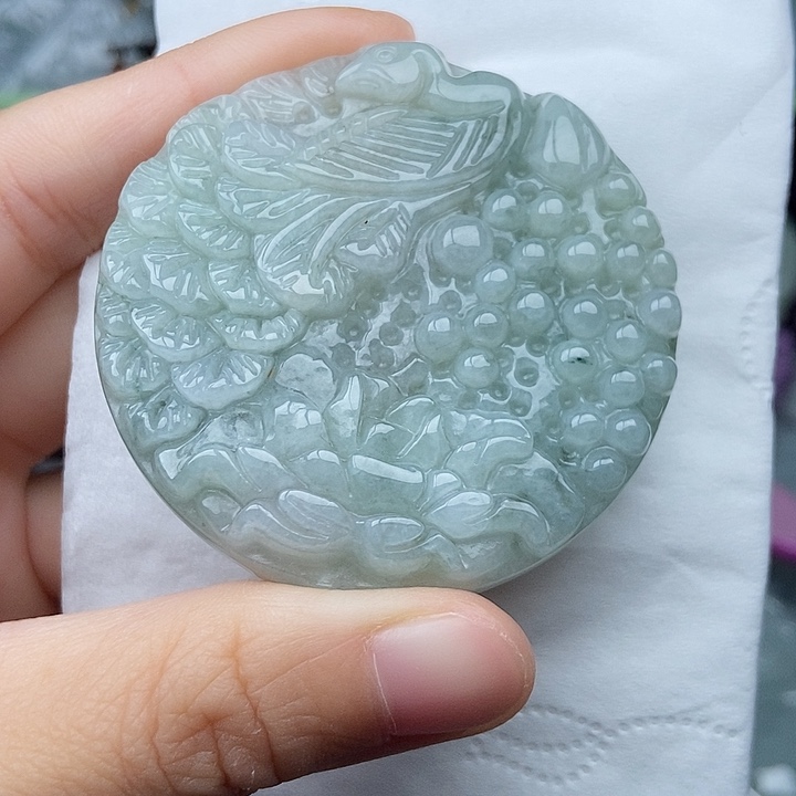 翡翠未镶嵌颈饰翡翠双面