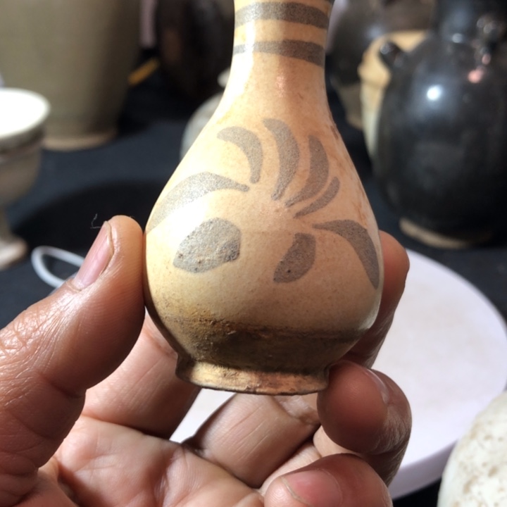 无遥**及磁州窑小瓶子漂亮