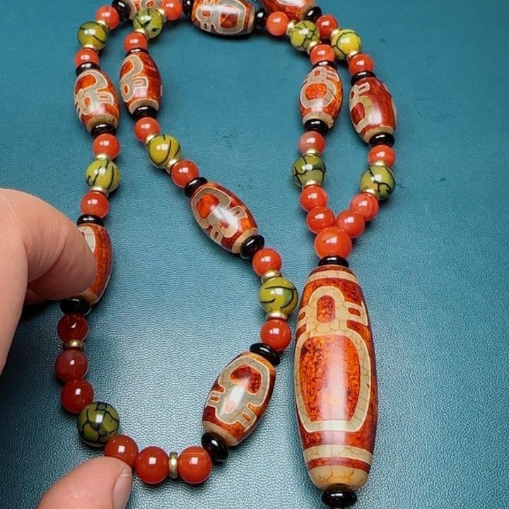 玛瑙/玉髓颈饰未镶嵌