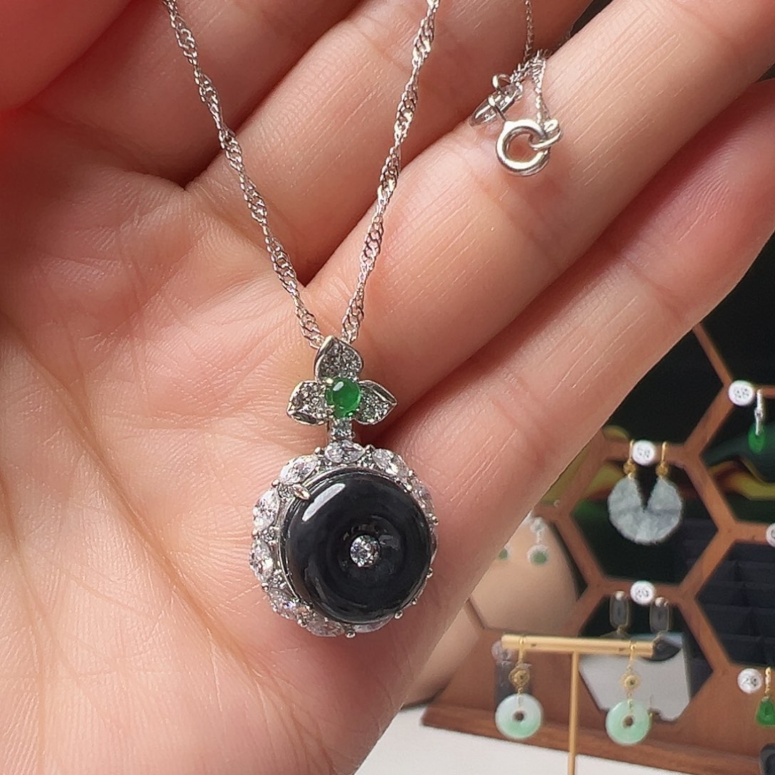 翡翠银S925镶嵌耳饰天然翡翠