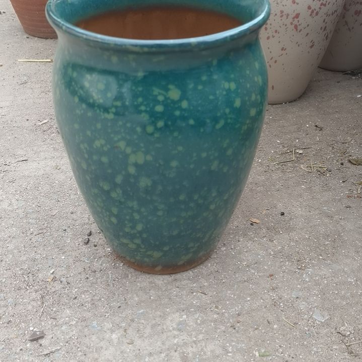 红陶口20高29瑕疵