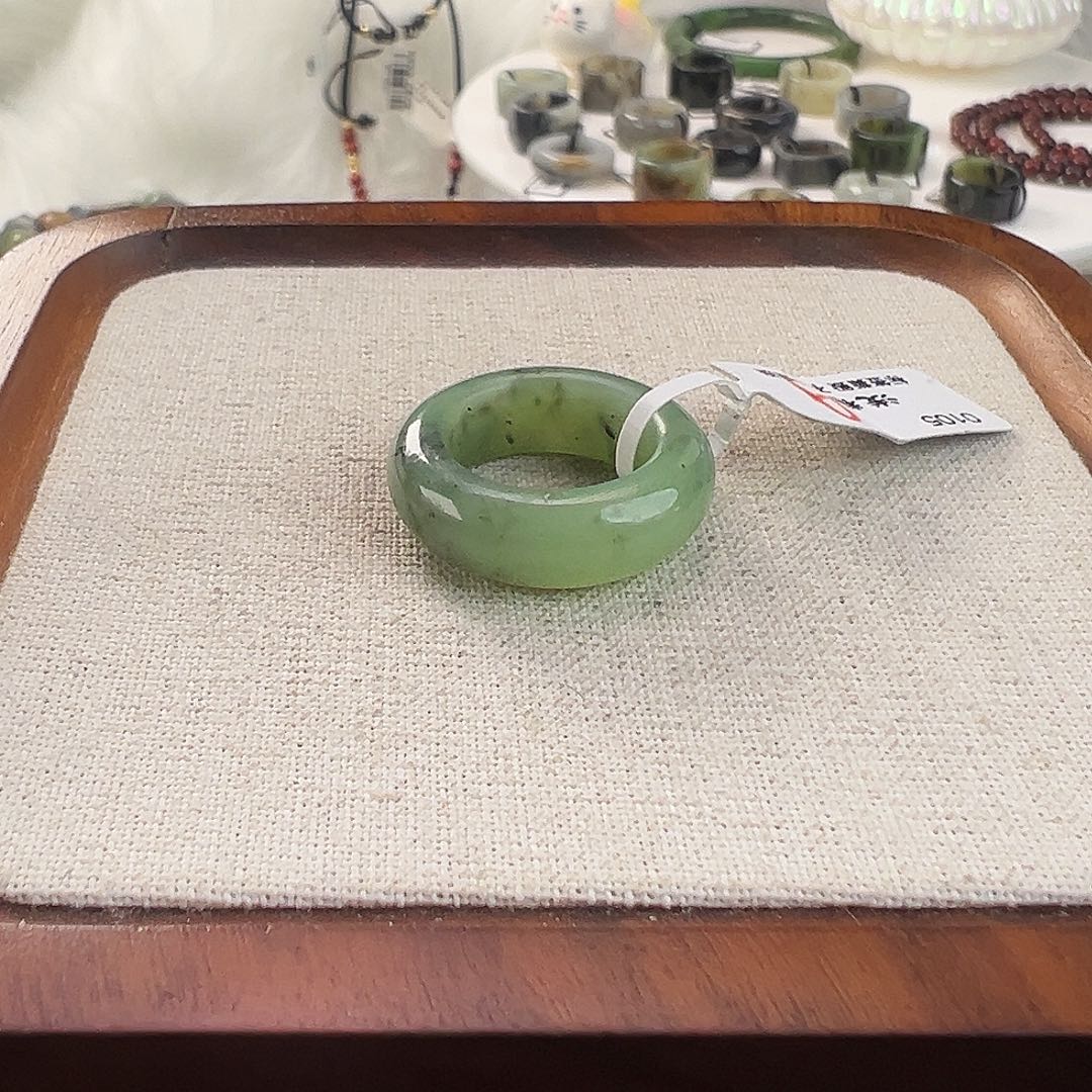 和田玉未镶嵌戒指w105乌兰海16.2不退换