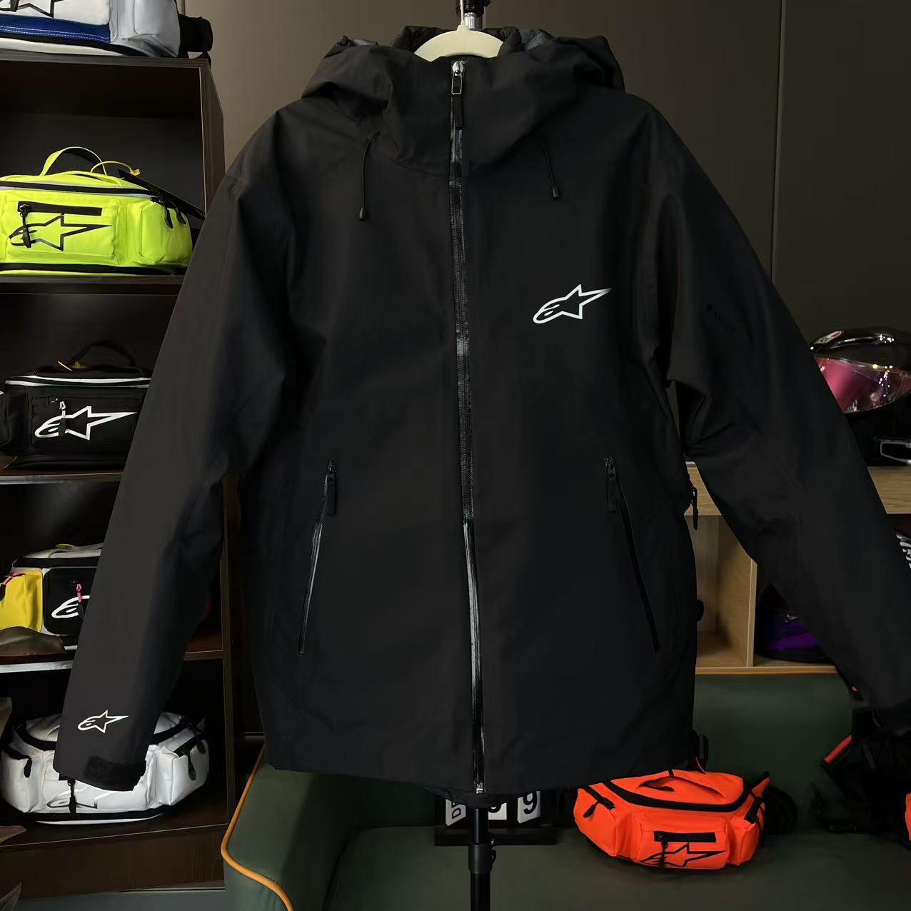 骑行服防暴雨全压胶硬壳机车四季冲锋衣防风带帽羽绒内胆