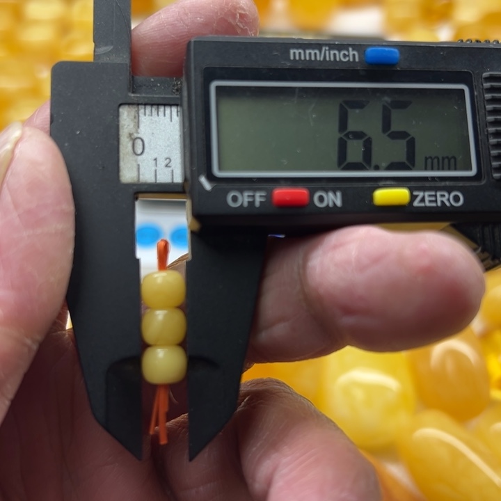 琥珀未镶嵌裸石原矿