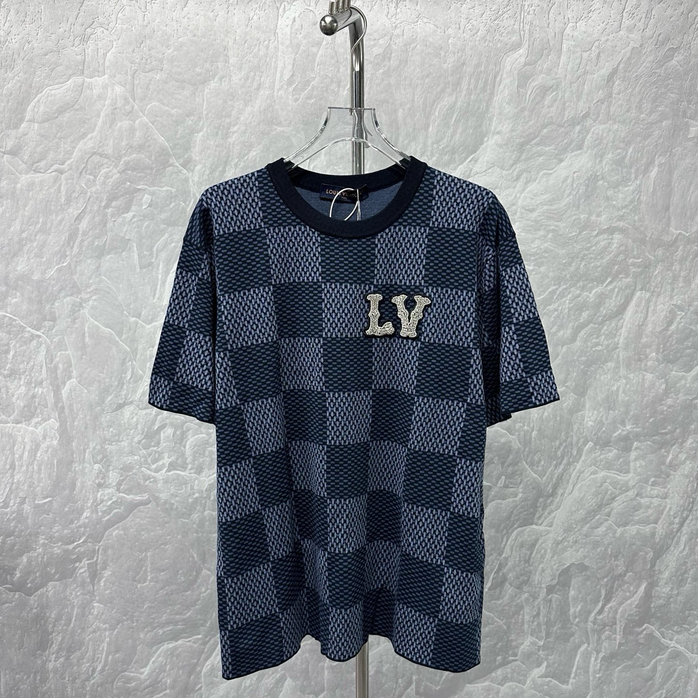 未使用 LouisVuitton/路易威登  S25菲董棋盘镶钻短袖 L码 P02075