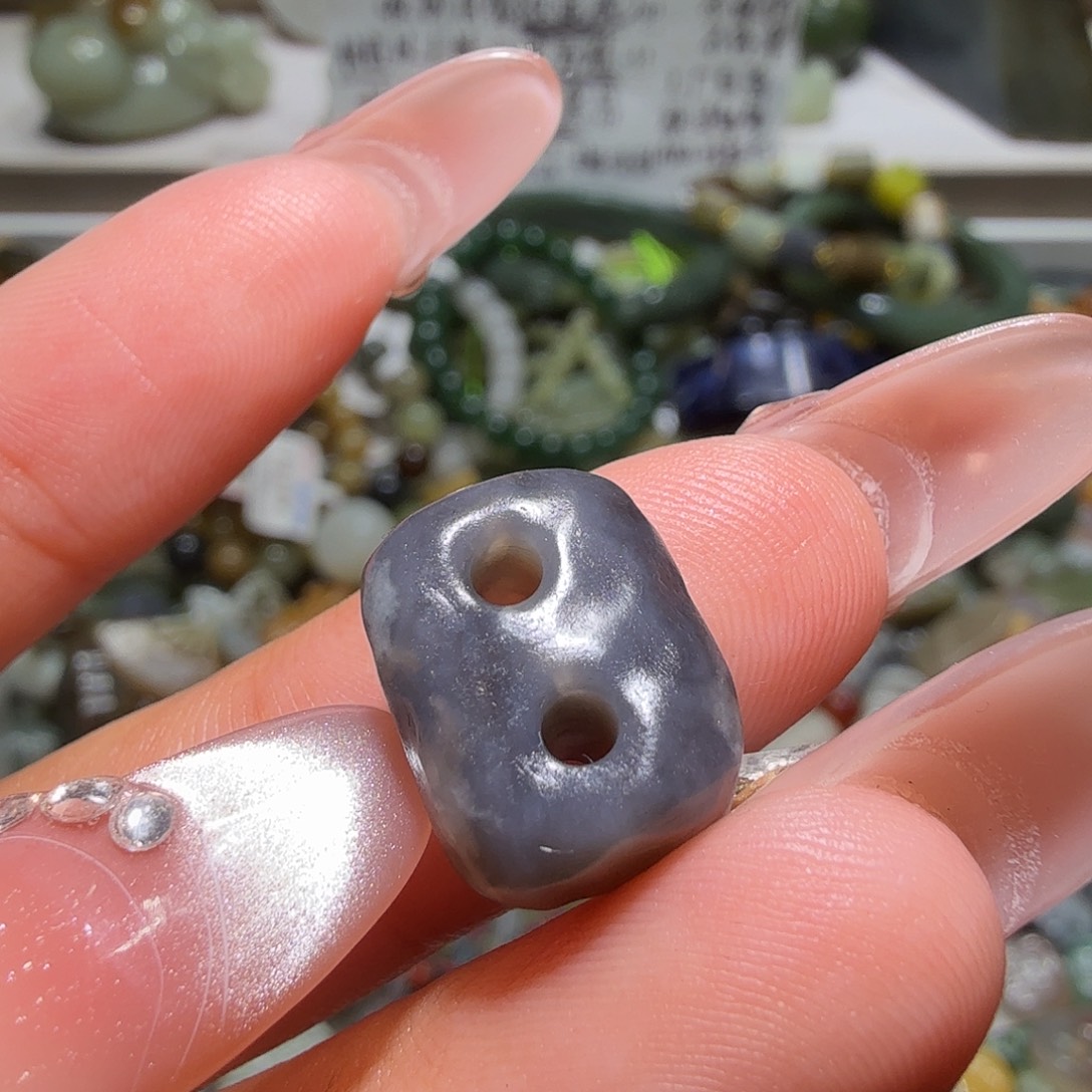 和田玉未镶嵌珠宝奇石