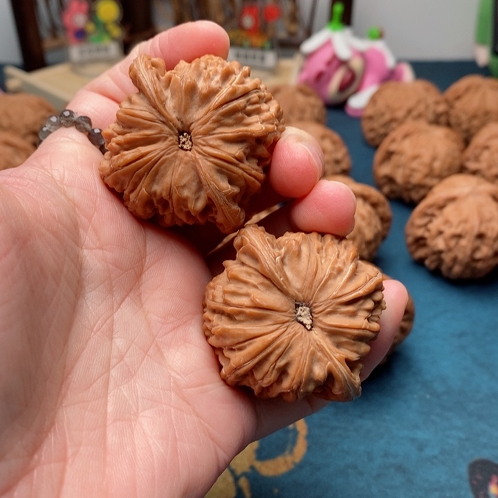 文玩核桃把件四*全品山地磨42