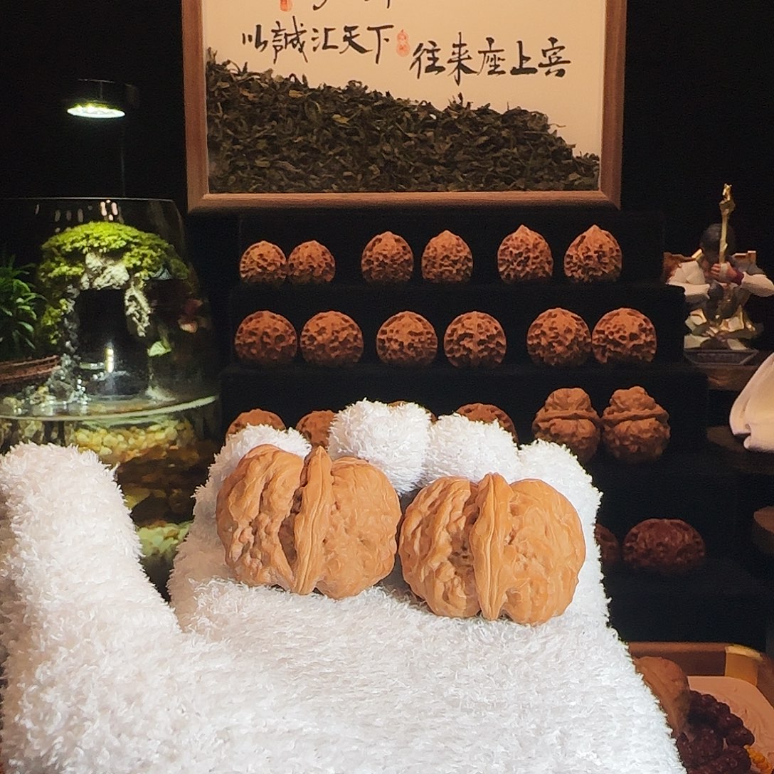 文玩核桃把件蛤蟆头