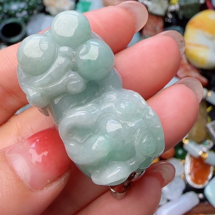 翡翠颈饰未镶嵌天然A货95