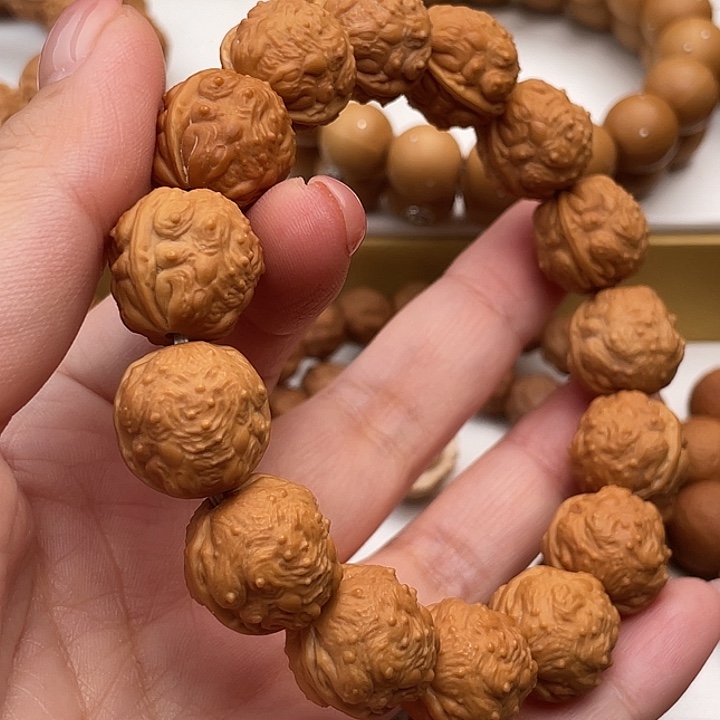 吊坠猴头核桃全品无暇麒麟蟾王