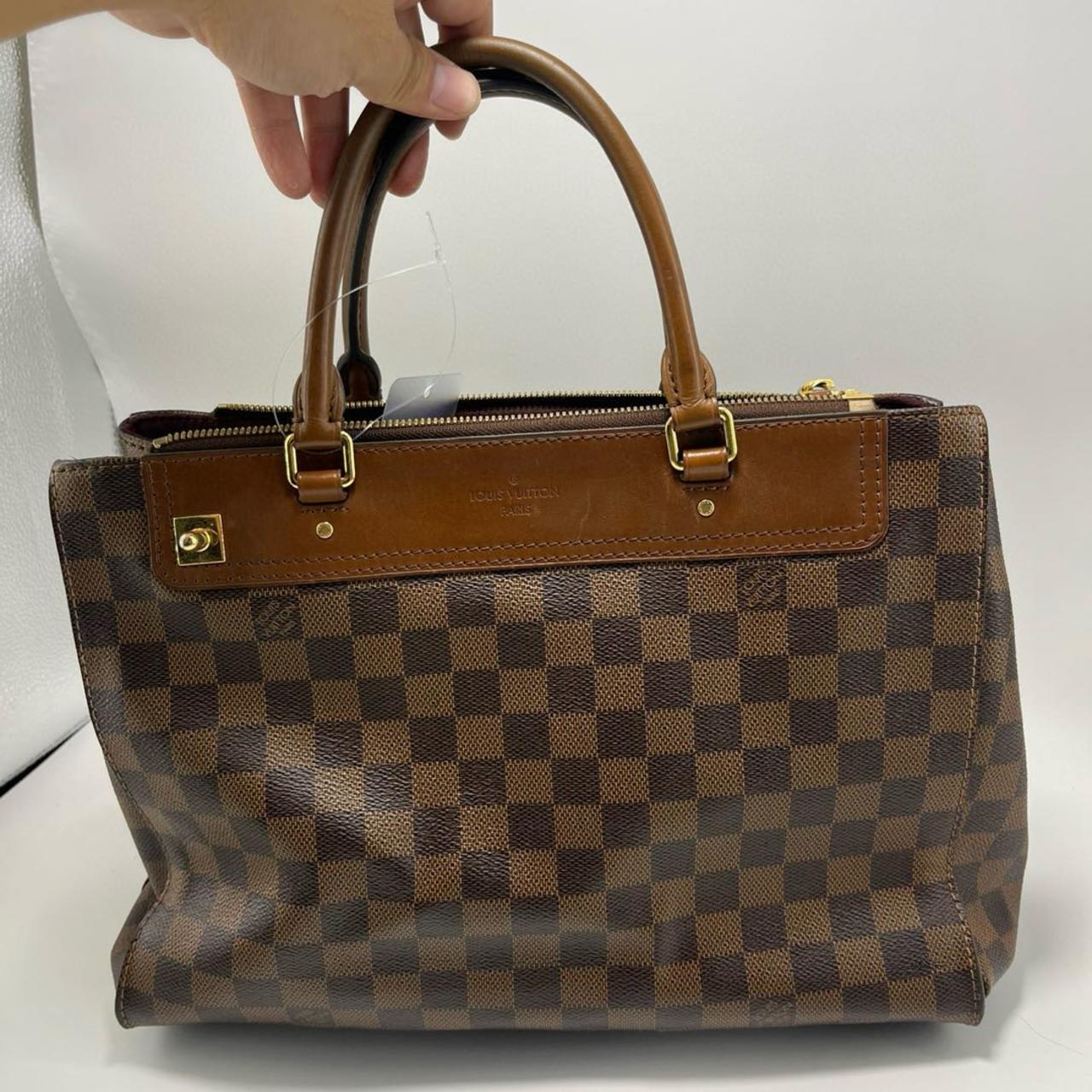 95新 lv手提 70205