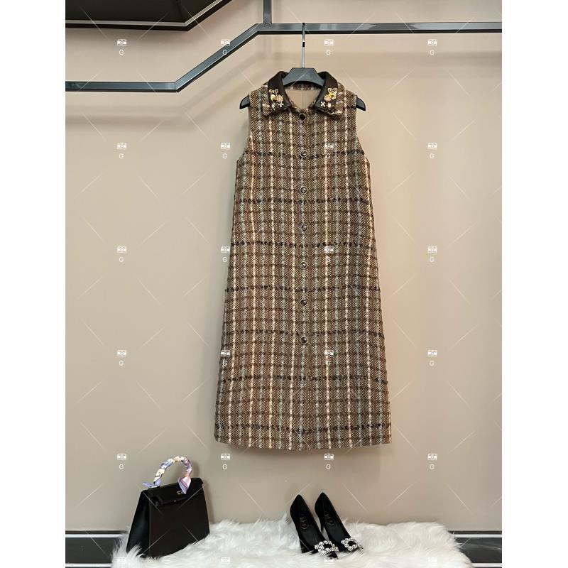 【齐】复古风显瘦默认款式连衣裙女装轻奢秋冬时尚 H-1552