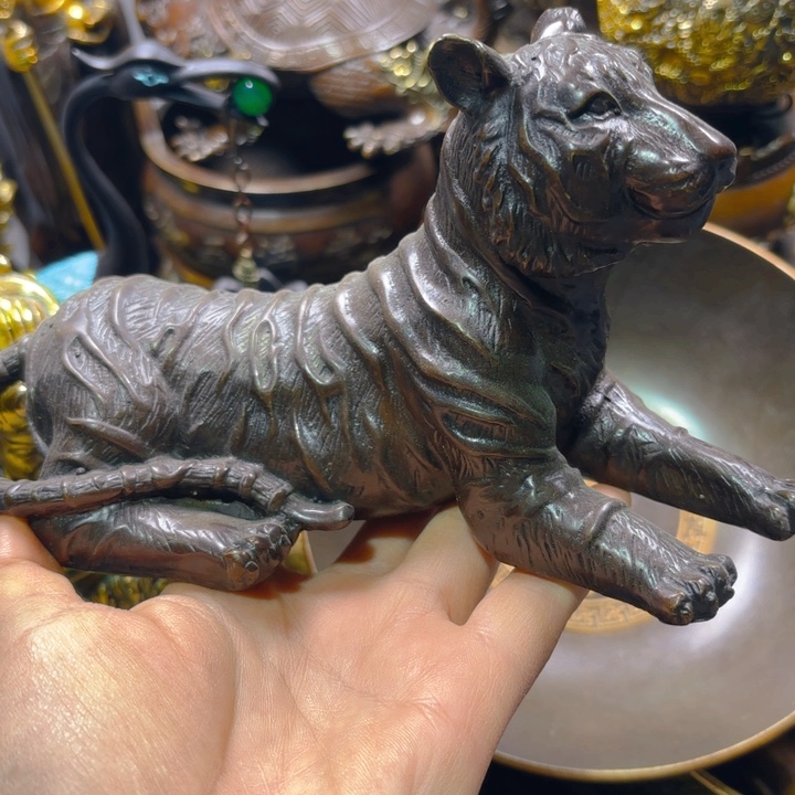 铜器摆件收收藏藏