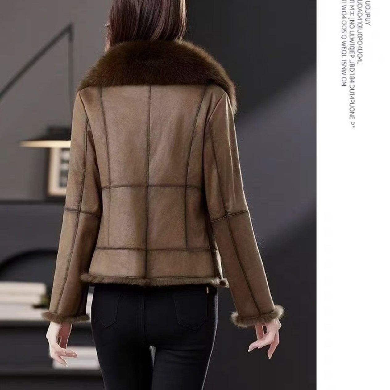 短款修身型冬季长袖皮毛一体狐狸毛领网红时尚高端气质外套